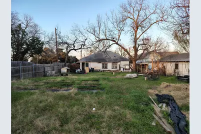 1001 S 16th Street, Waco, TX 76706 - Photo 4