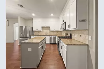 707 Dickerson Lane, Mansfield, TX 76063 - Photo 8