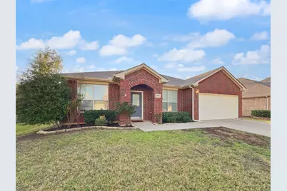 707 Dickerson Lane, Mansfield, TX 76063 - Photo 2