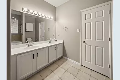 707 Dickerson Lane, Mansfield, TX 76063 - Photo 16