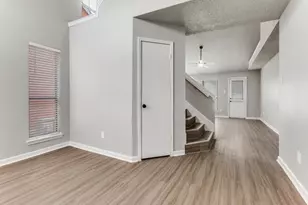 3876 Dalston Ln, Plano, TX 75023 - Photo 4