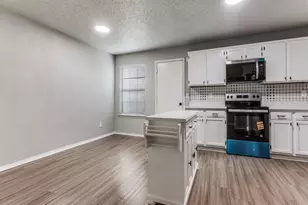 3876 Dalston Ln, Plano, TX 75023 - Photo 6