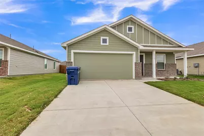 7716 Thornton Drive, McKinney, TX 75071 - Photo 2