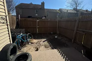 9434 Olde Towne Row, Dallas, TX 75227 - Photo 18