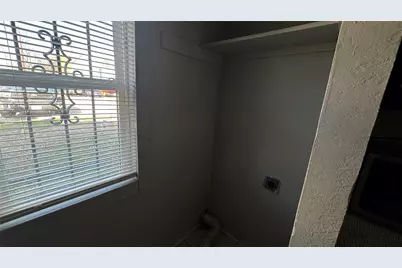 9434 Olde Towne Row, Dallas, TX 75227 - Photo 8