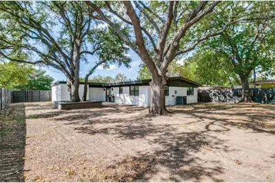 13306 Flagstone Lane, Dallas, TX 75240 - Photo 20