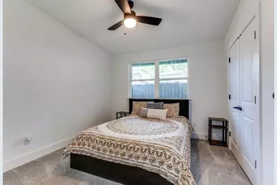 13306 Flagstone Lane, Dallas, TX 75240 - Photo 12