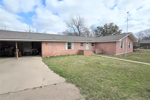 106 Buckhorn Trail, Valley Mills, TX 76689 - Photo 2