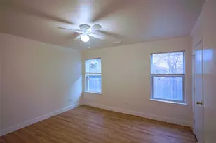 1208 Village Garden Dr, Azle, TX 76020 - Photo 8