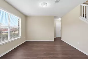 304 Sandlewood Ln, Cedar Hill, TX 75104 - Photo 14