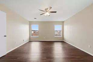 304 Sandlewood Ln, Cedar Hill, TX 75104 - Photo 20