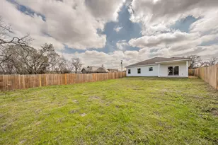 3934 Lee St, Greenville, TX 75401 - Photo 34