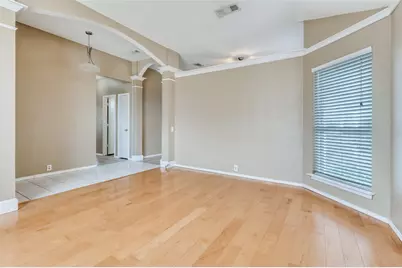 1800 Corvallis Court, Arlington, TX 76006 - Photo 6