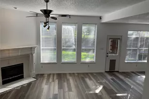 9701 Spring Dr, Frisco, TX 75035 - Photo 2