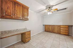 6208 Windsong Dr, Arlington, TX 76001 - Photo 10