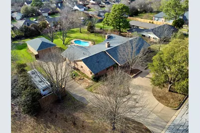 6208 Windsong Drive, Arlington, TX 76001 - Photo 1