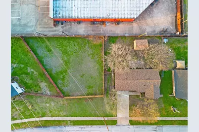 614 Greenbrook Lane, Grand Prairie, TX 75052 - Photo 10