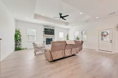 327 Lovers Lane, Terrell, TX 75160 - Photo 22