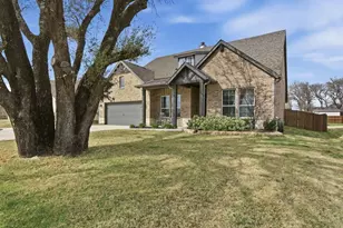 1117 Springfield Rd, Springtown, TX 76082 - Photo 2