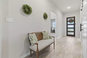 1117 Springfield Rd, Springtown, TX 76082 - Photo 6