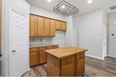 500 Surry Court, Saginaw, TX 76179 - Photo 8