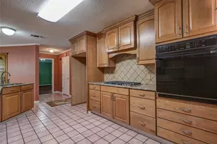 103 Coke Dr, Texarkana, TX 75501 - Photo 8