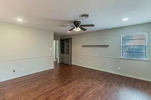 1201 Crestridge St, Ennis, TX 75119 - Photo 2