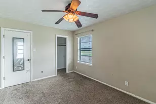 1201 Crestridge St, Ennis, TX 75119 - Photo 12