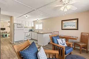 6526 Blue Water Ct, Granbury, TX 76049 - Photo 14