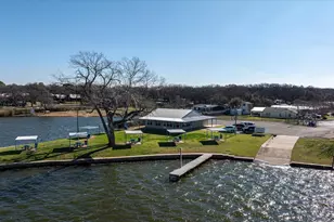 6526 Blue Water Ct, Granbury, TX 76049 - Photo 36