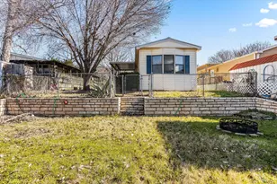 6526 Blue Water Ct, Granbury, TX 76049 - Photo 8