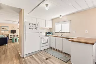 6526 Blue Water Ct, Granbury, TX 76049 - Photo 26