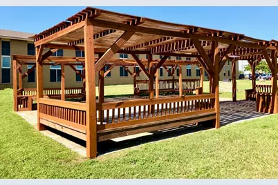 1212 Glen Garden Drive, Fort Worth, TX 76104 - Photo 8