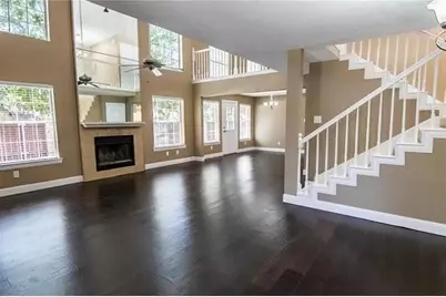 9401 Blue Jay Way, Irving, TX 75063 - Photo 4