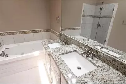 9401 Blue Jay Way, Irving, TX 75063 - Photo 28