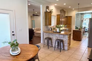 1109 Robbins Rd, Athens, TX 75751 - Photo 10