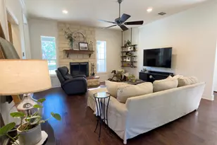 1109 Robbins Rd, Athens, TX 75751 - Photo 8