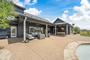 2045 Iron Bridge Rd, Lorena, TX 76655 - Photo 32