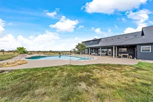 2045 Iron Bridge Rd, Lorena, TX 76655 - Photo 34