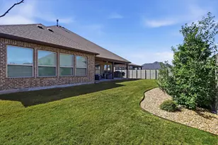 1120 11th St, Argyle, TX 76226 - Photo 14