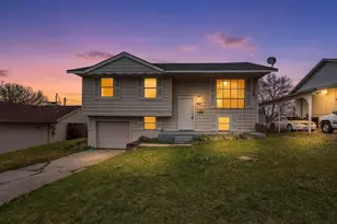 1109 Montclair Dr, Garland, TX 75040 - Photo 4