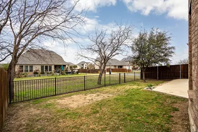15033 Seventeen Lakes Boulevard, Fort Worth, TX 76262 - Photo 36