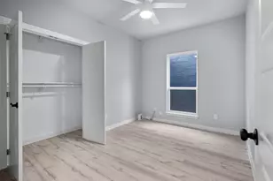 1203 Forester Dr, Dallas, TX 75216 - Photo 20