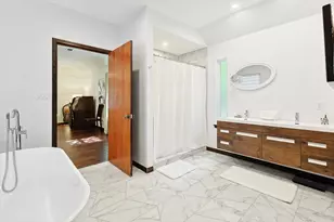 700 Elmwood, Flower Mound, TX 75022 - Photo 16