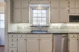 2027 Glenco Terrace, Fort Worth, TX 76110 - Photo 18