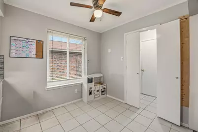 401 Meadow Ridge Drive, Cedar Hill, TX 75104 - Photo 16