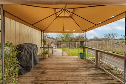 401 Meadow Ridge Drive, Cedar Hill, TX 75104 - Photo 30