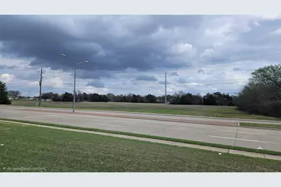 1668 S Clark Road, Duncanville, TX 75137 - Photo 2