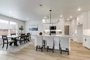 2610 Honor Ct, Sherman, TX 75092 - Photo 4