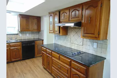 3229 Kensington Drive, Mesquite, TX 75150 - Photo 4